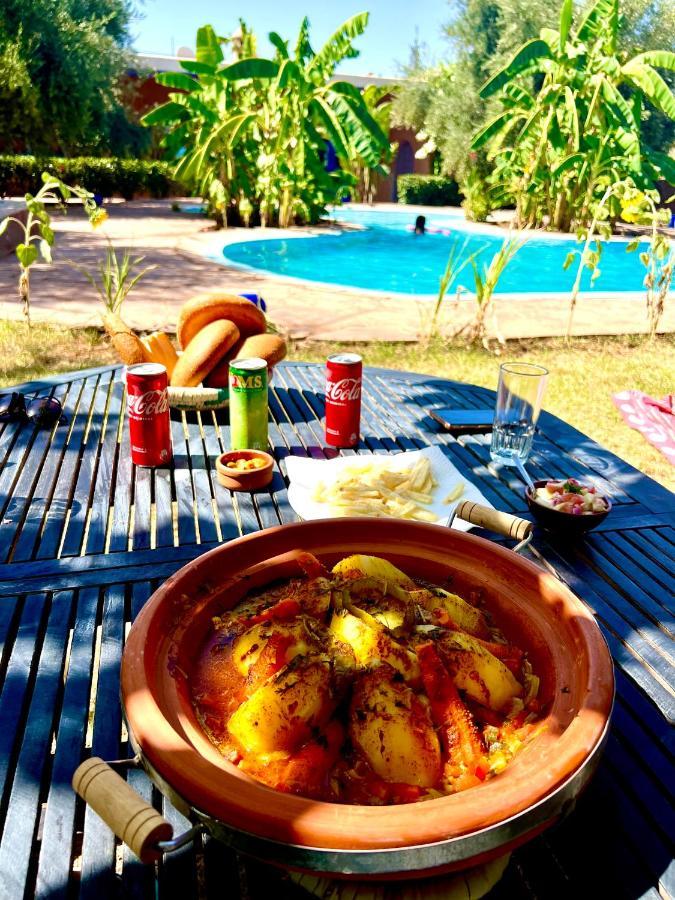 Le Domaine De Carole Marrakech Bed & Breakfast Douar Akkara Exterior photo